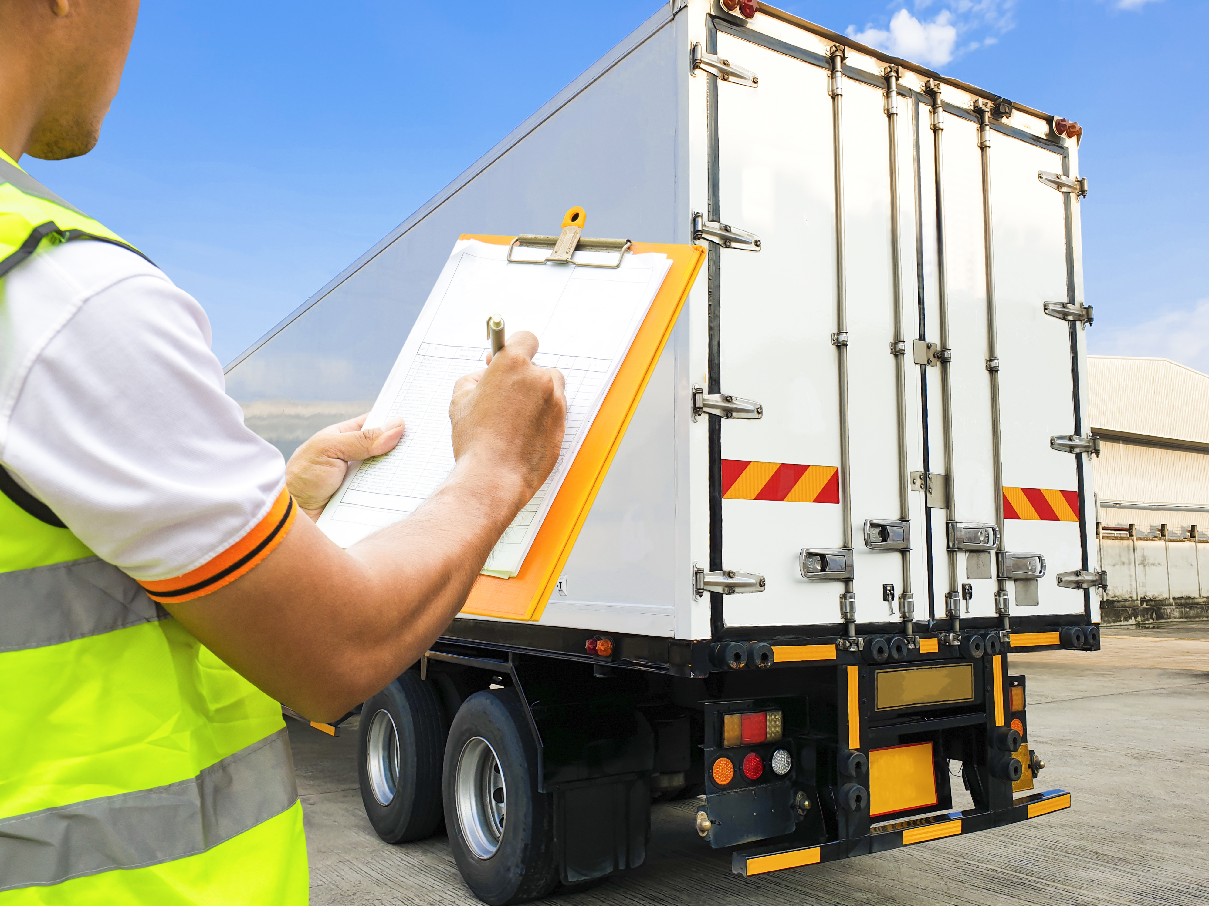 Déclarant en douane camion