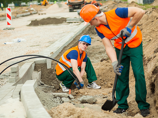 ouvrier / ouvrière de voirie